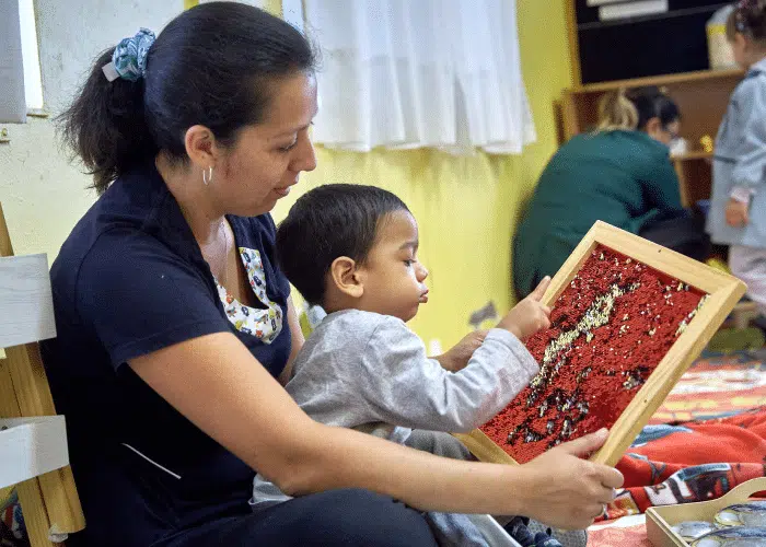 Ellos merecen aprender con libros didácticos Montessori - Imagen 4