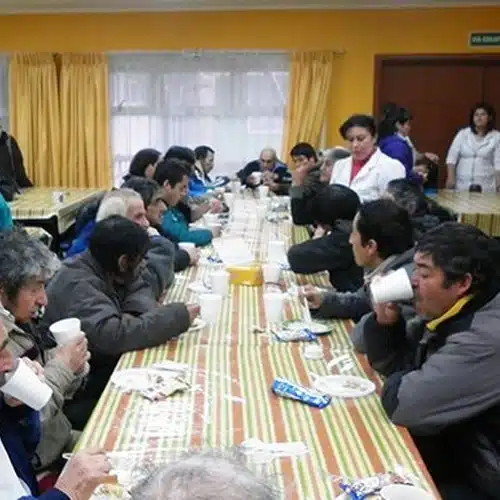 Una cena Solidaria para los acogidos de la Hospedería de Temuco.